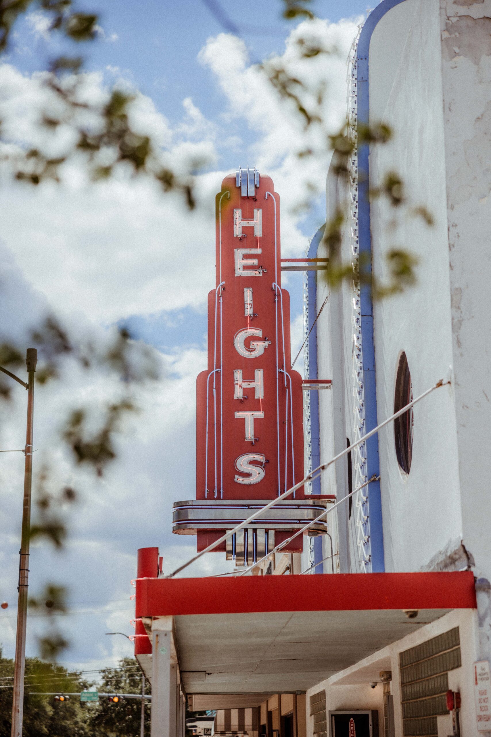 Explore Houston Heights: A 2-Day Itinerary for Slow Travel